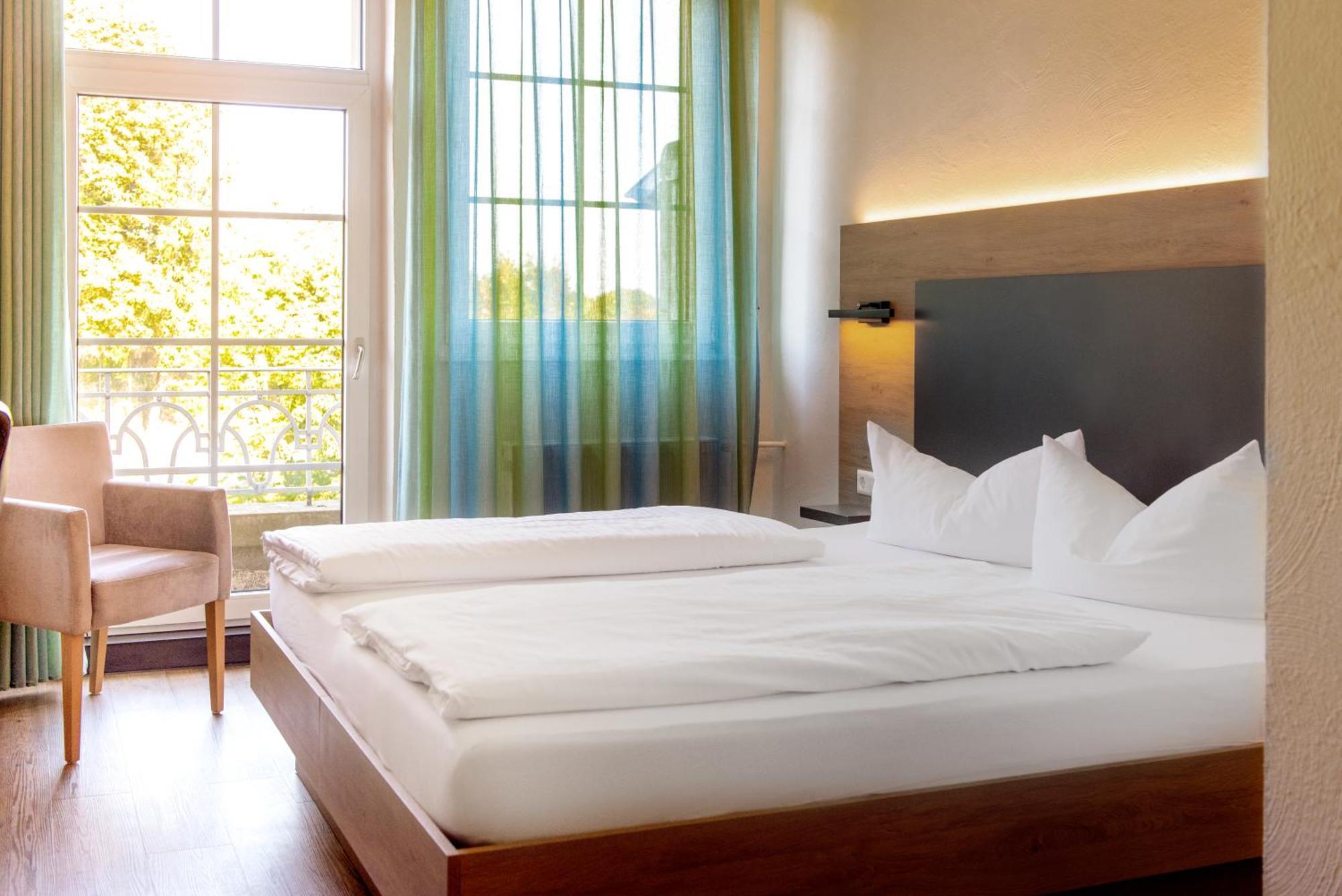 Hotel Avisa Карлсруе Екстер'єр фото