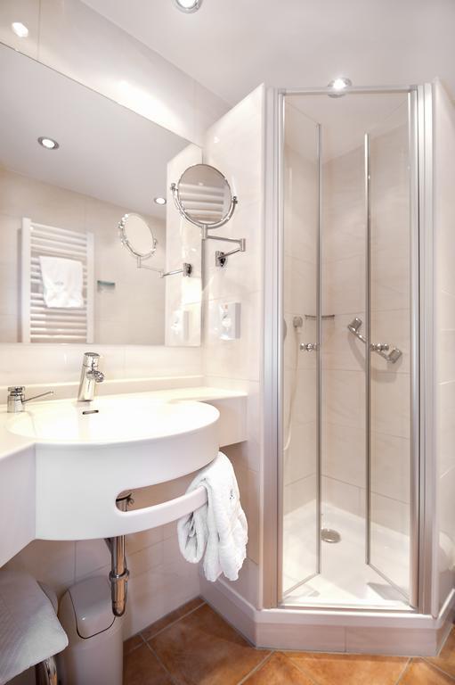 Hotel Avisa Карлсруе Екстер'єр фото